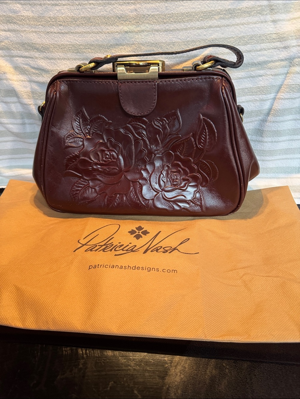 Patricia Nash Embossed Floral Mini Satchel in Burgundy 2/Straps / Dust Bag